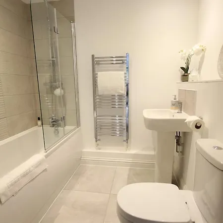 Cabot Mews 1 *